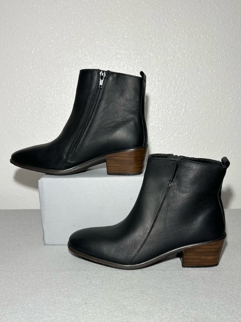 NAOT 17498-BA6 Ethic Ankle Boot